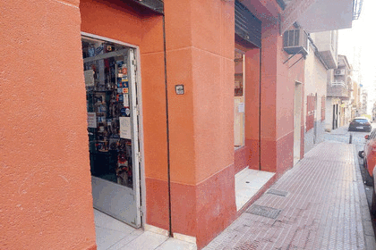 Obchodní prostory na prodej v Molina de Segura, Murcia. 